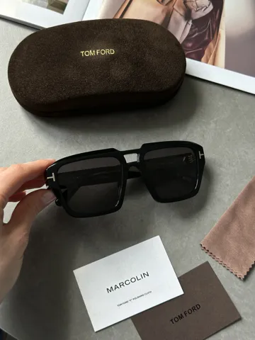 Tom Ford Black/Black FT1202 01A 56/19/140