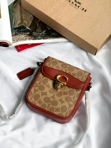 Coach Tall Studio Crossbody In Signature Canvas [крафтова коробка]